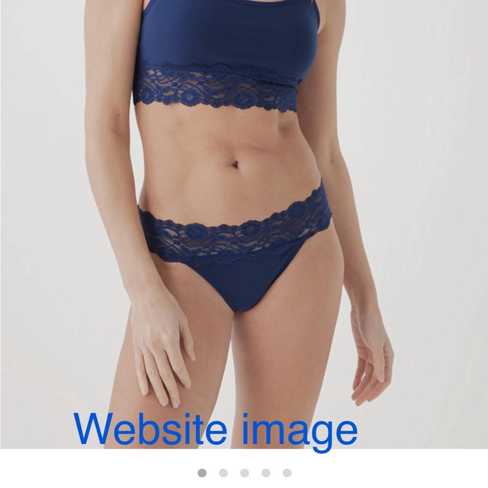 Pact lace waist thong sz M